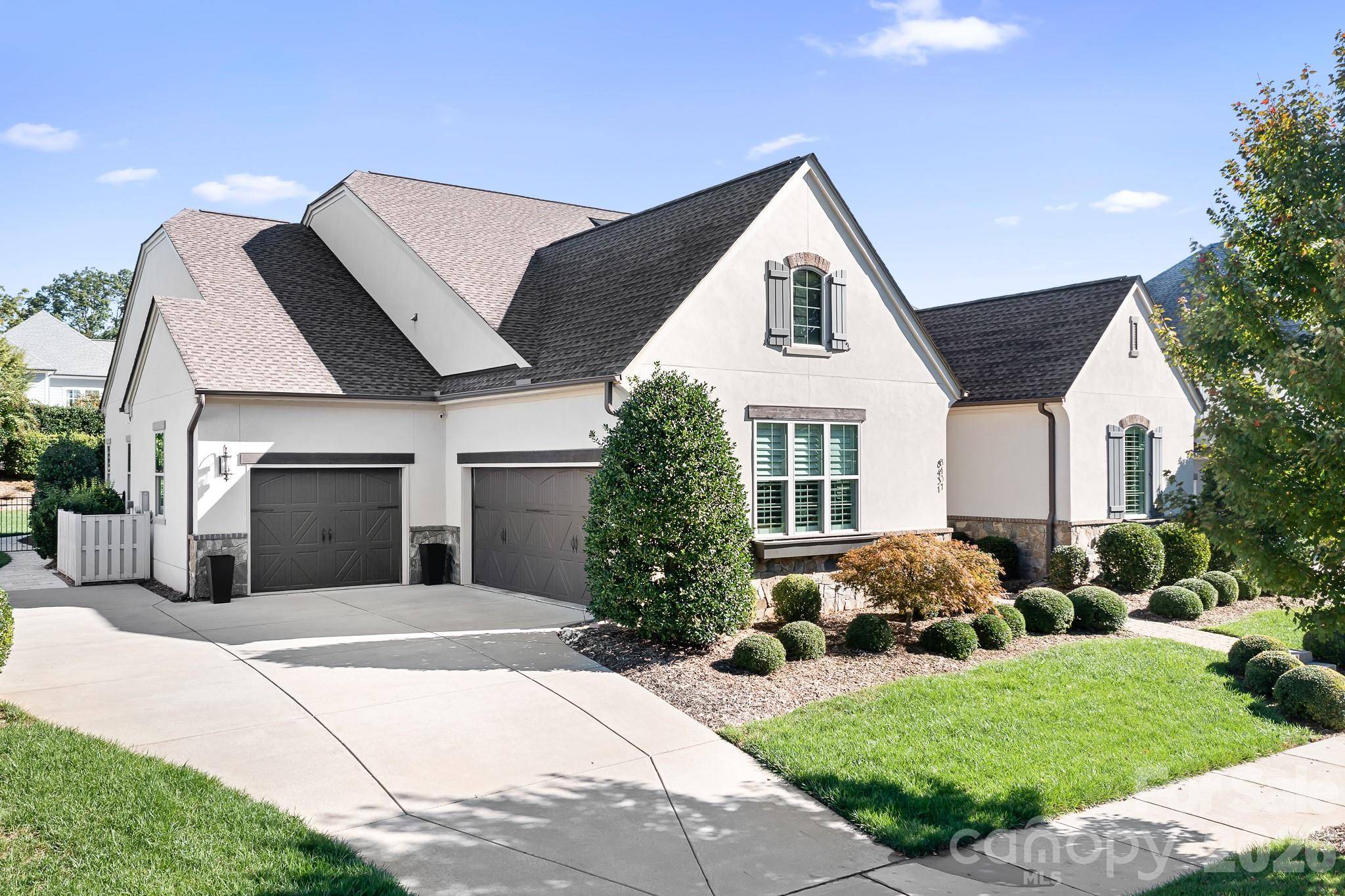 8431 Bassinger DR, Huntersville, NC 28078
