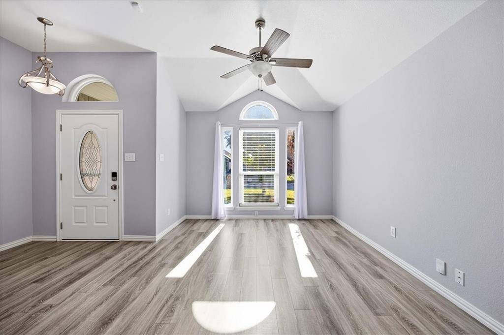 4217 Judith Way, Haltom City, TX 76137