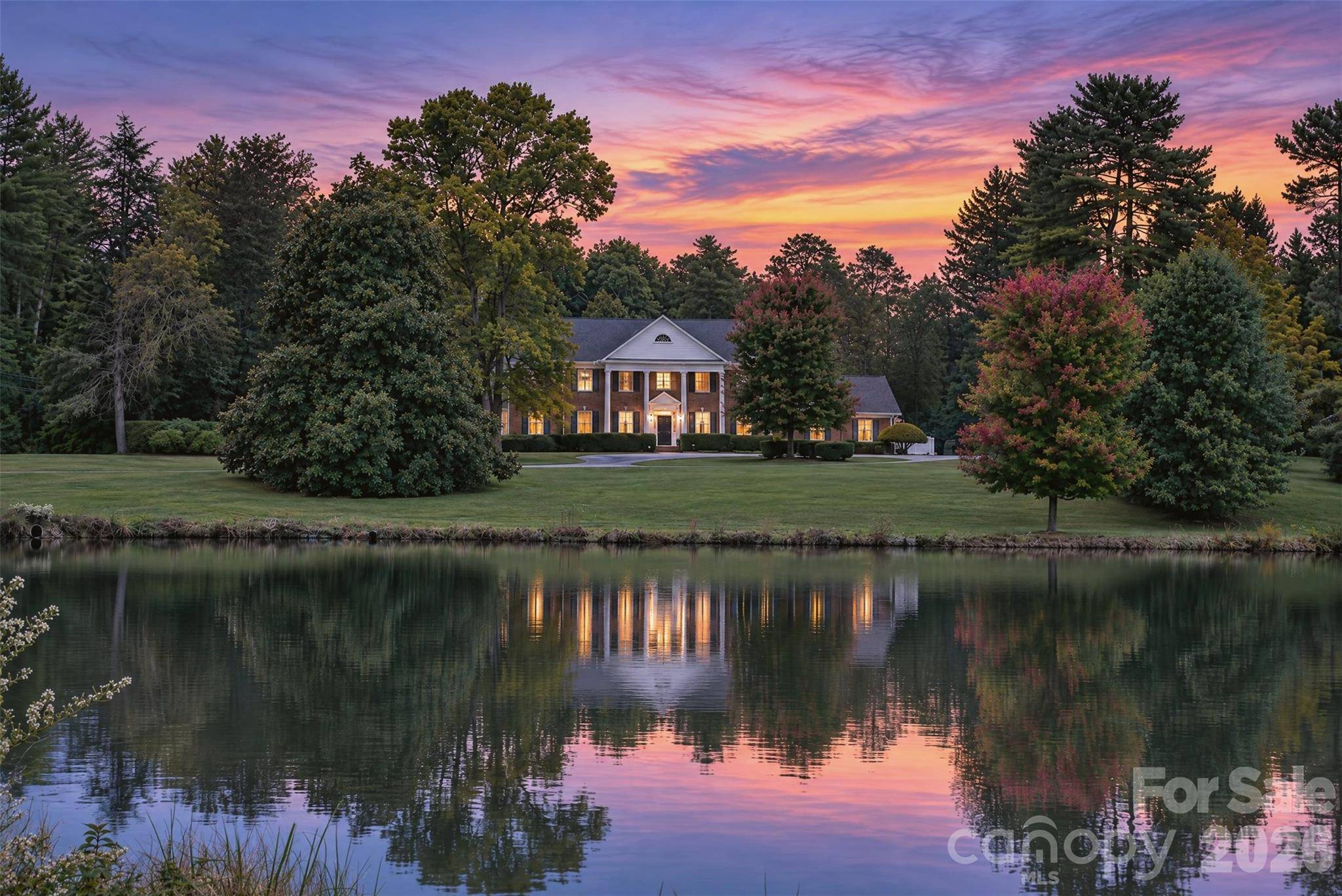 2715 Brevard RD, Hendersonville, NC 28791