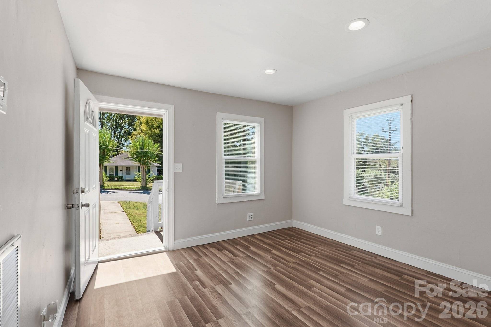 2604 Booker AVE, Charlotte, NC 28216
