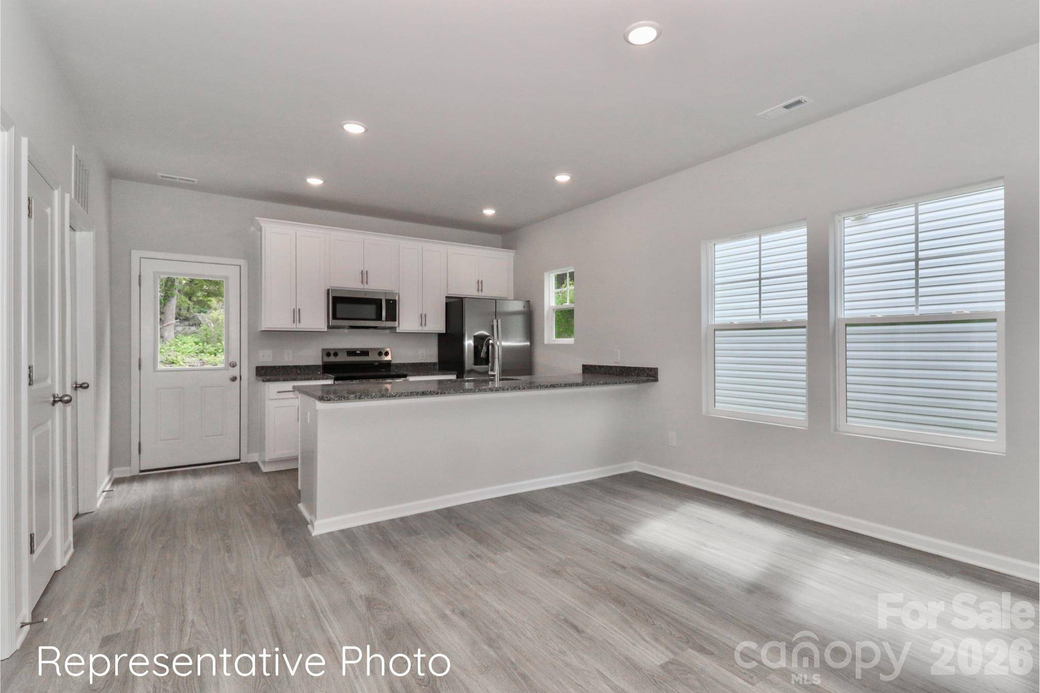 792 Hillard ST, Statesville, NC 28625