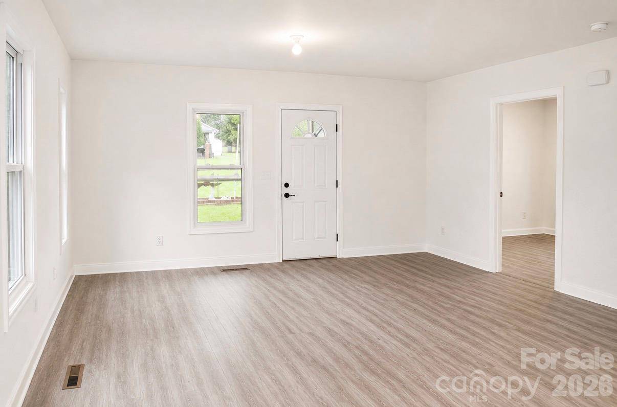2108 Brantley RD, Kannapolis, NC 28083