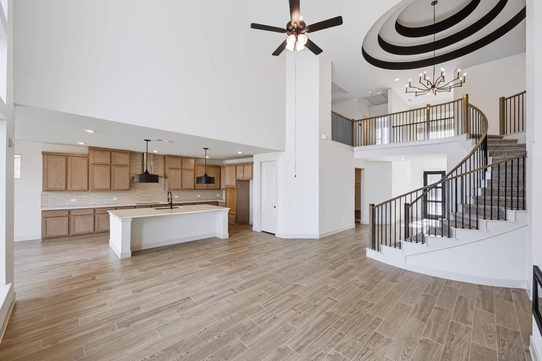 101 Leon LOOP, Liberty Hill, TX 78642