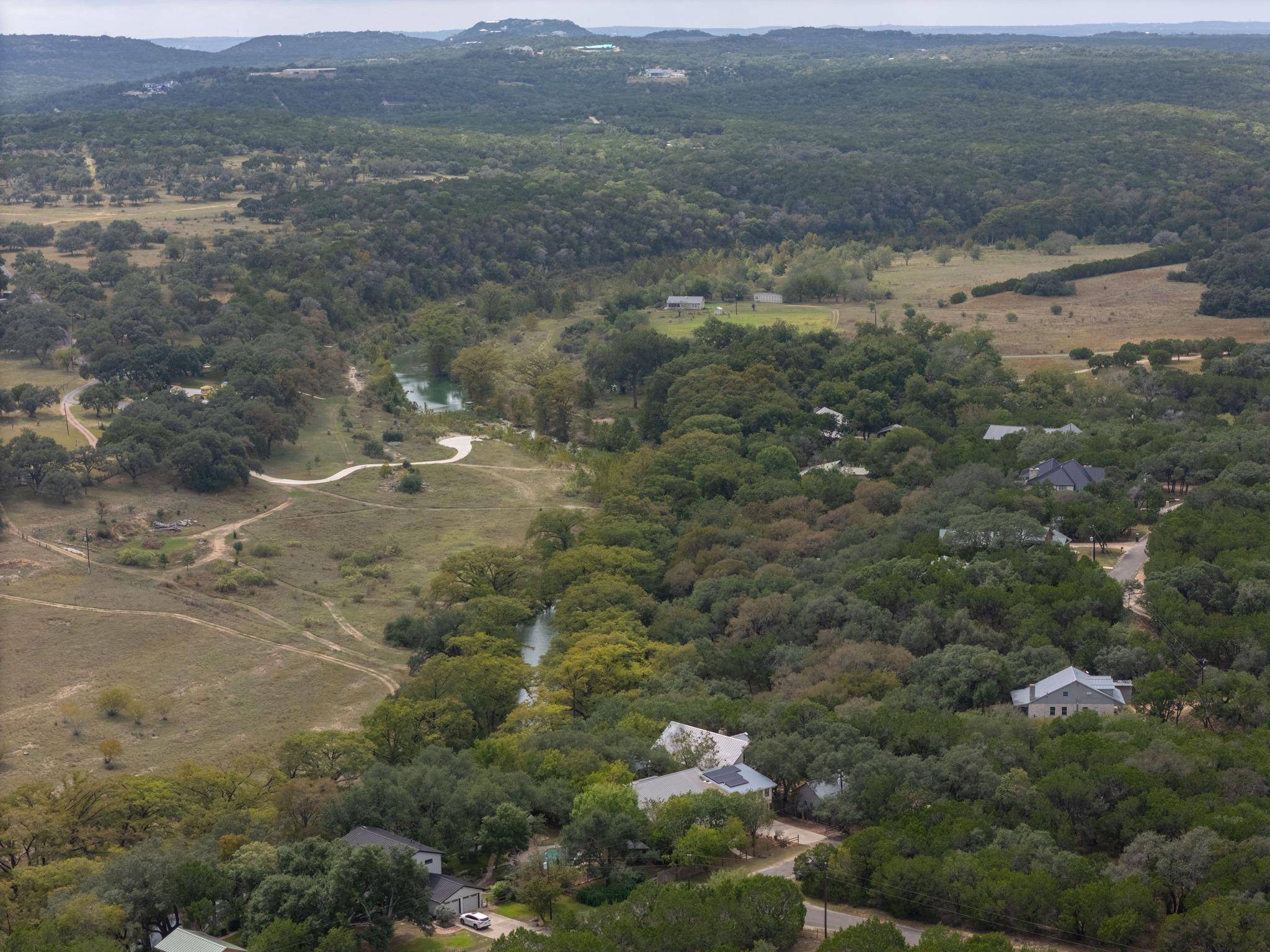 307 River Oaks DR, Wimberley, TX 78676