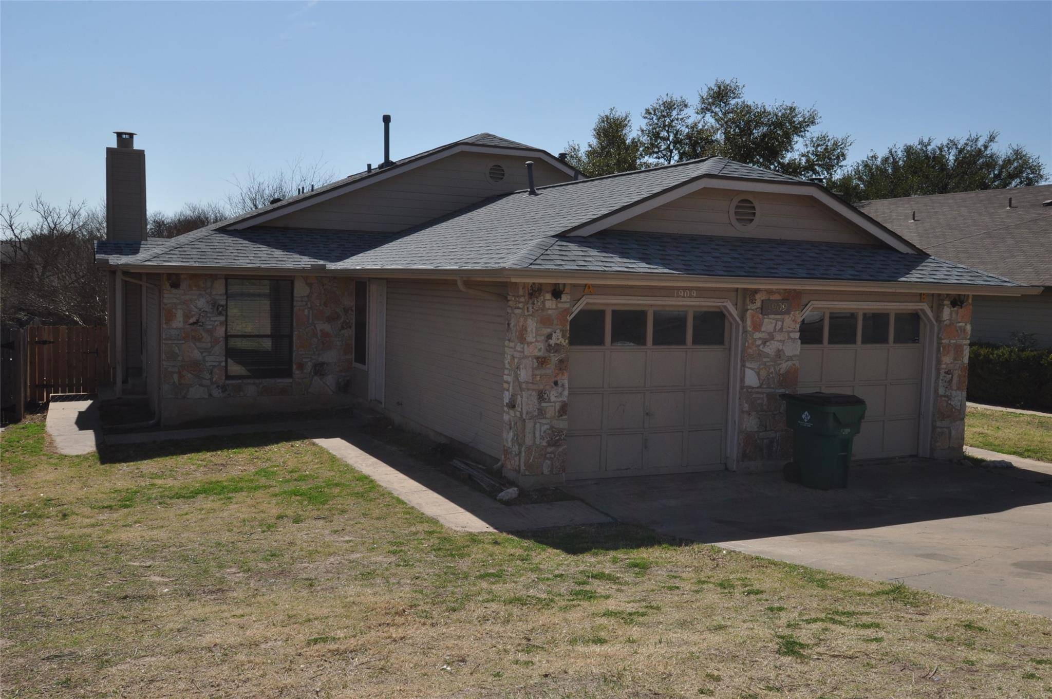 1909 Margalene WAY #A, Austin, TX 78728