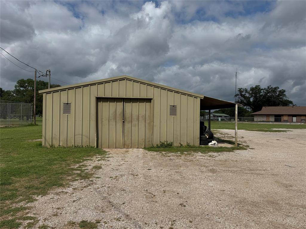 305 Lipan, Weatherford, TX 76087