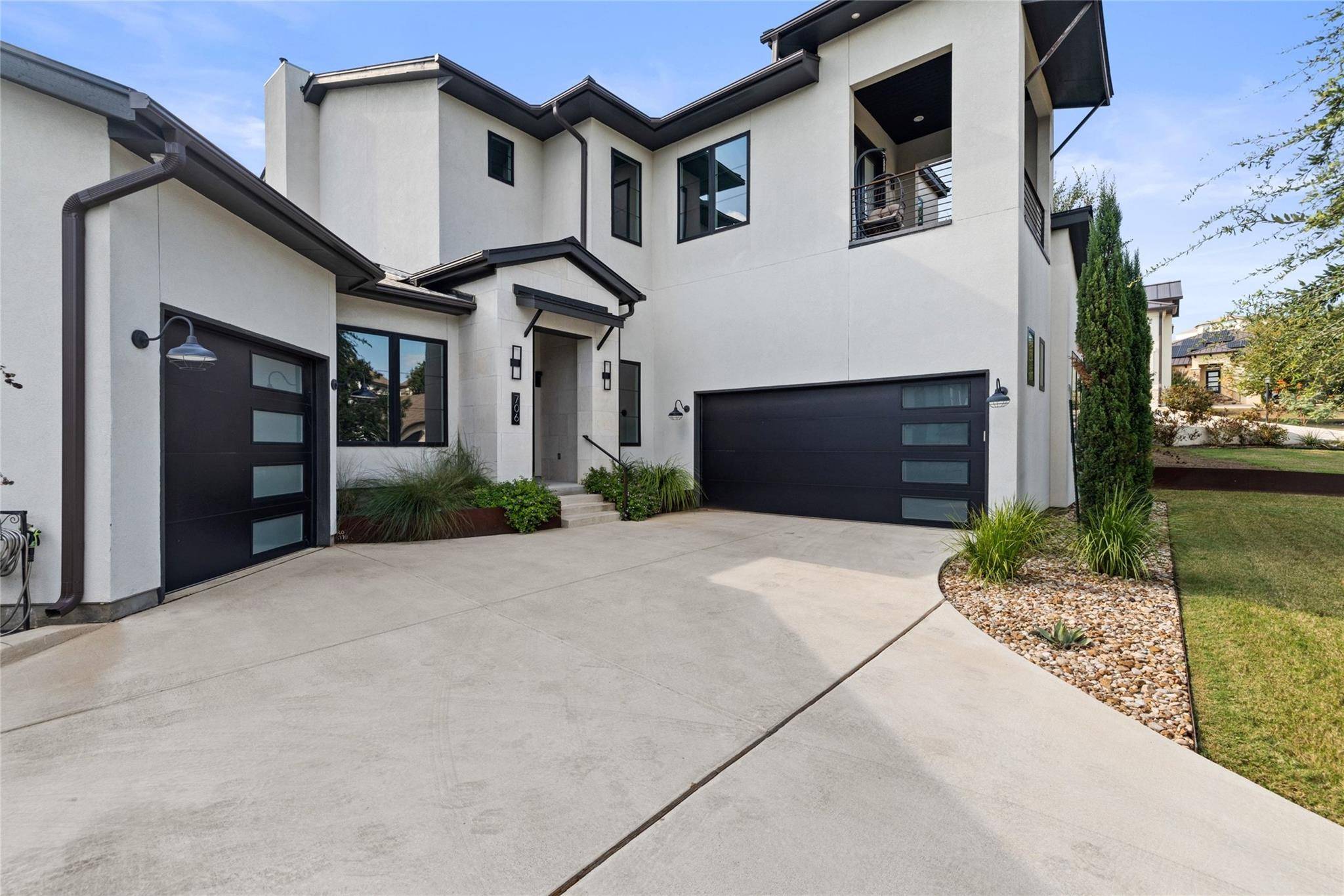 706 Crestone Stream DR, Austin, TX 78738
