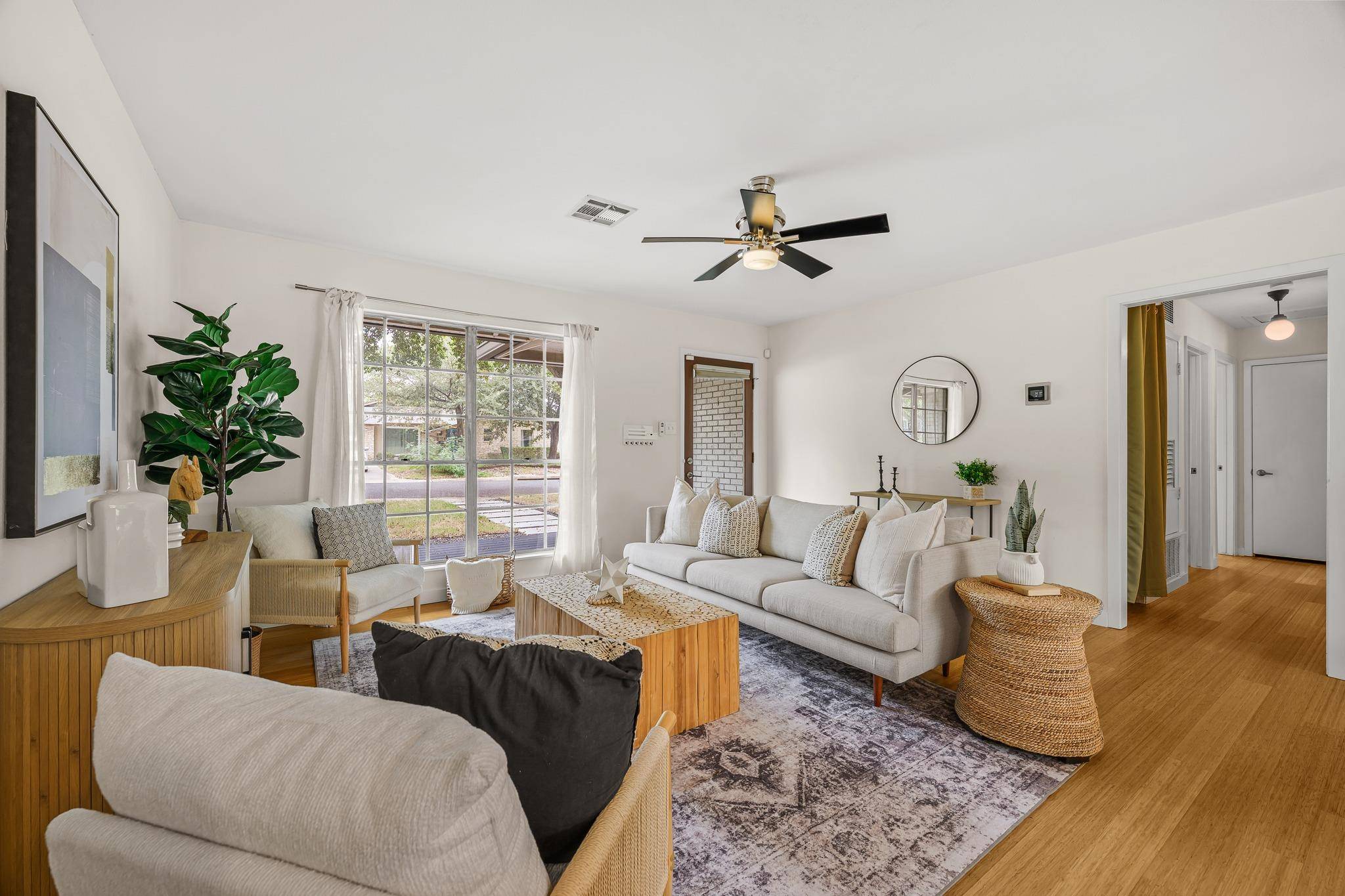 2506 East Side DR, Austin, TX 78704