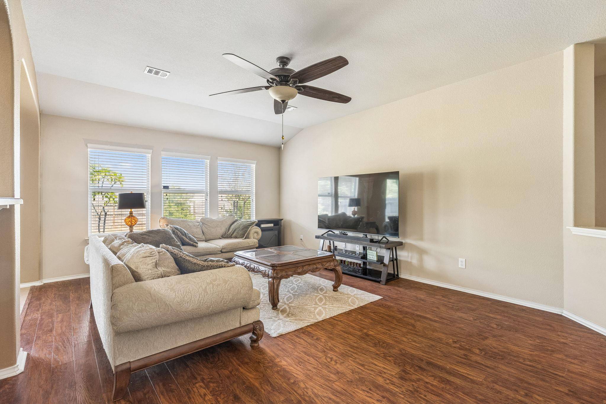 4600 Tiddle LN, Pflugerville, TX 78660