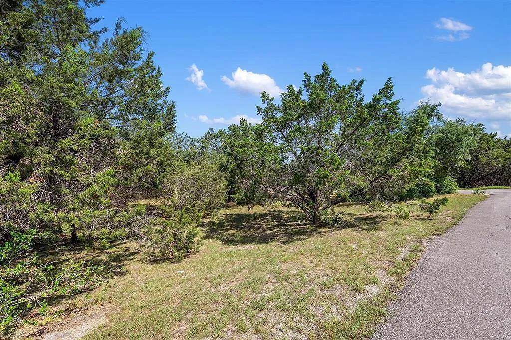 402 Malabar ST, Lakeway, TX 78734
