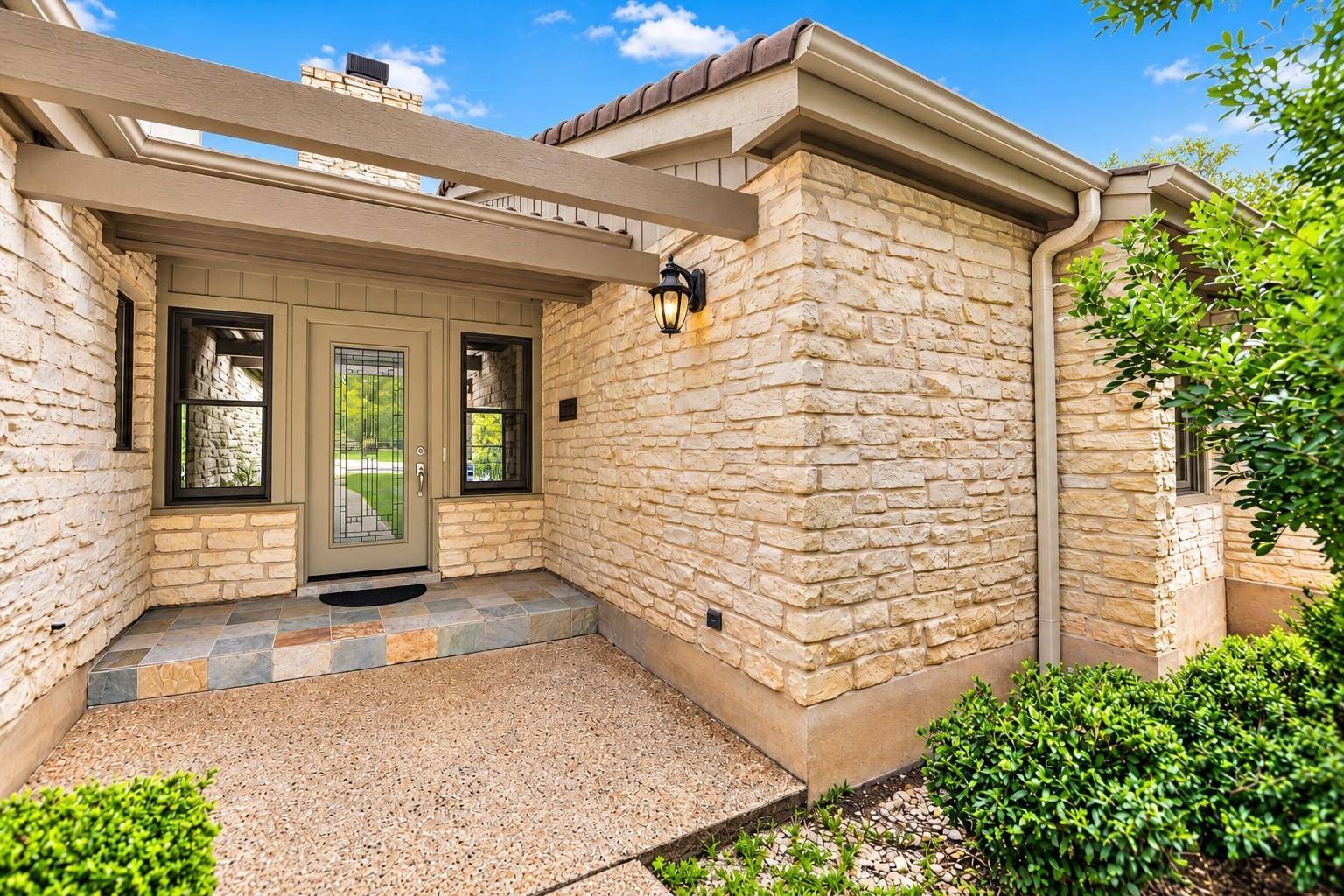 104 Indian Bend DR, Lakeway, TX 78734