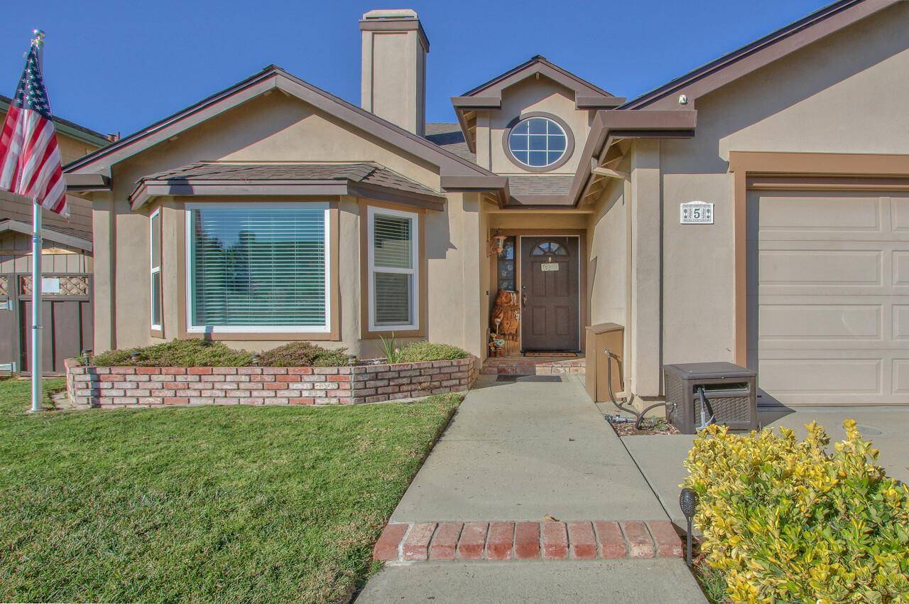 Salinas, CA 93906,5 Marshfield CIR