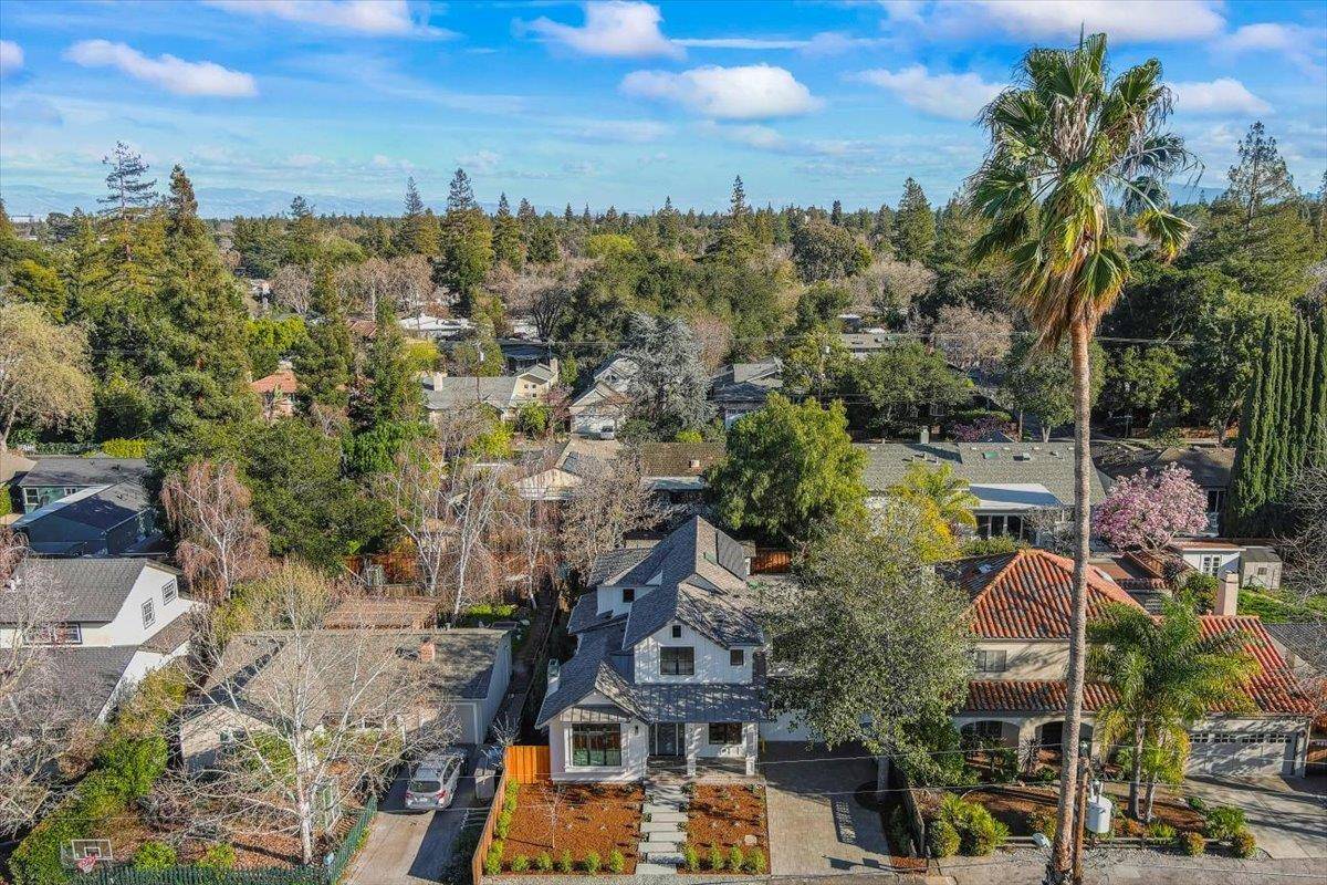 Palo Alto, CA 94306,725 Chimalus DR