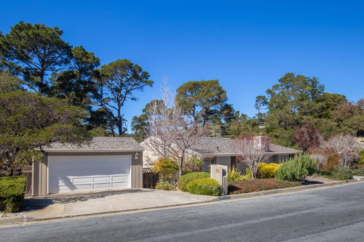 Carmel, CA 93923,25482 Carmel Knolls DR