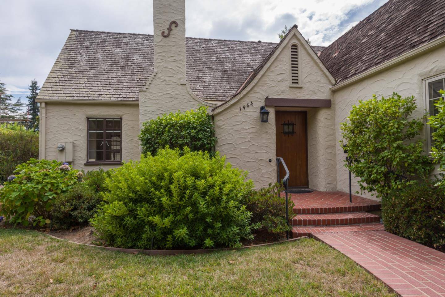 Palo Alto, CA 94301,1464 Hamilton AVE
