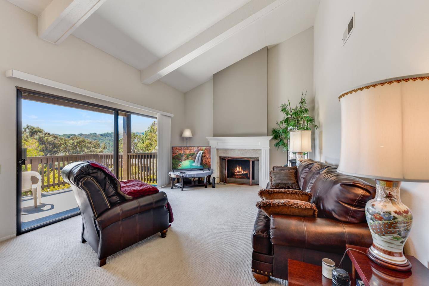 San Carlos, CA 94070,3332 La Mesa DR 9