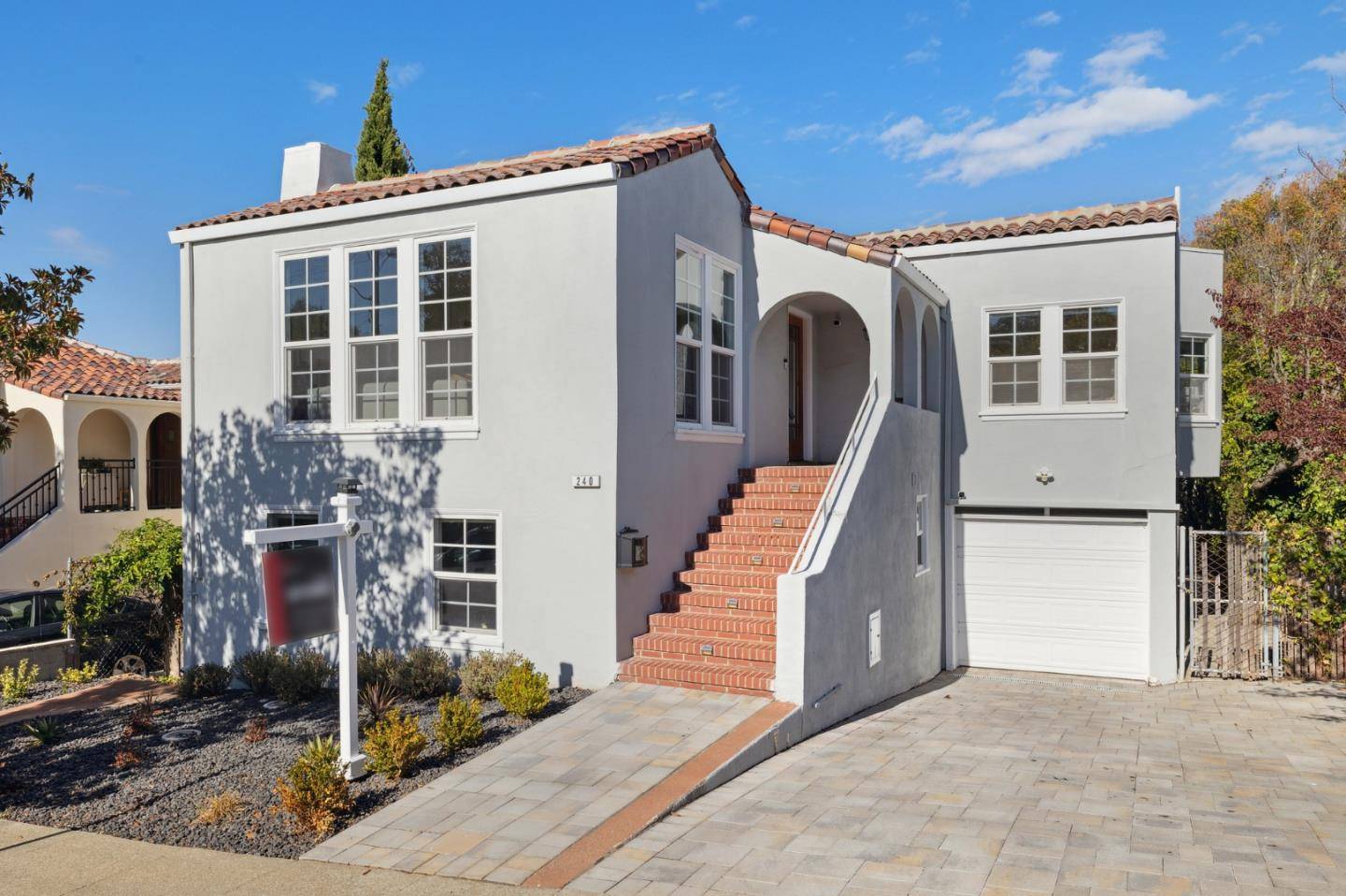 Millbrae, CA 94030,240 Poplar AVE