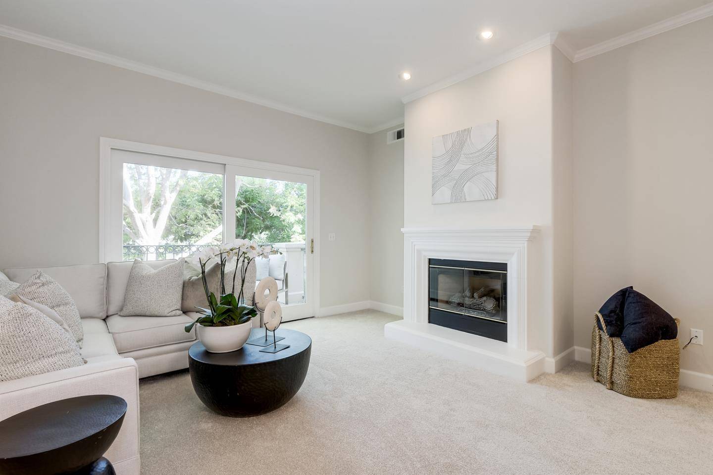 Los Altos, CA 94022,1 W Edith AVE D223