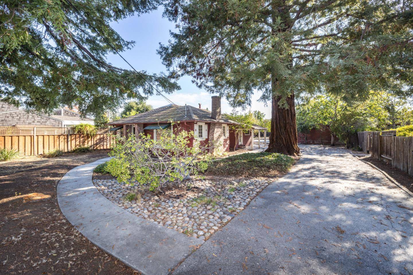 Los Altos, CA 94022,501 Cherry AVE
