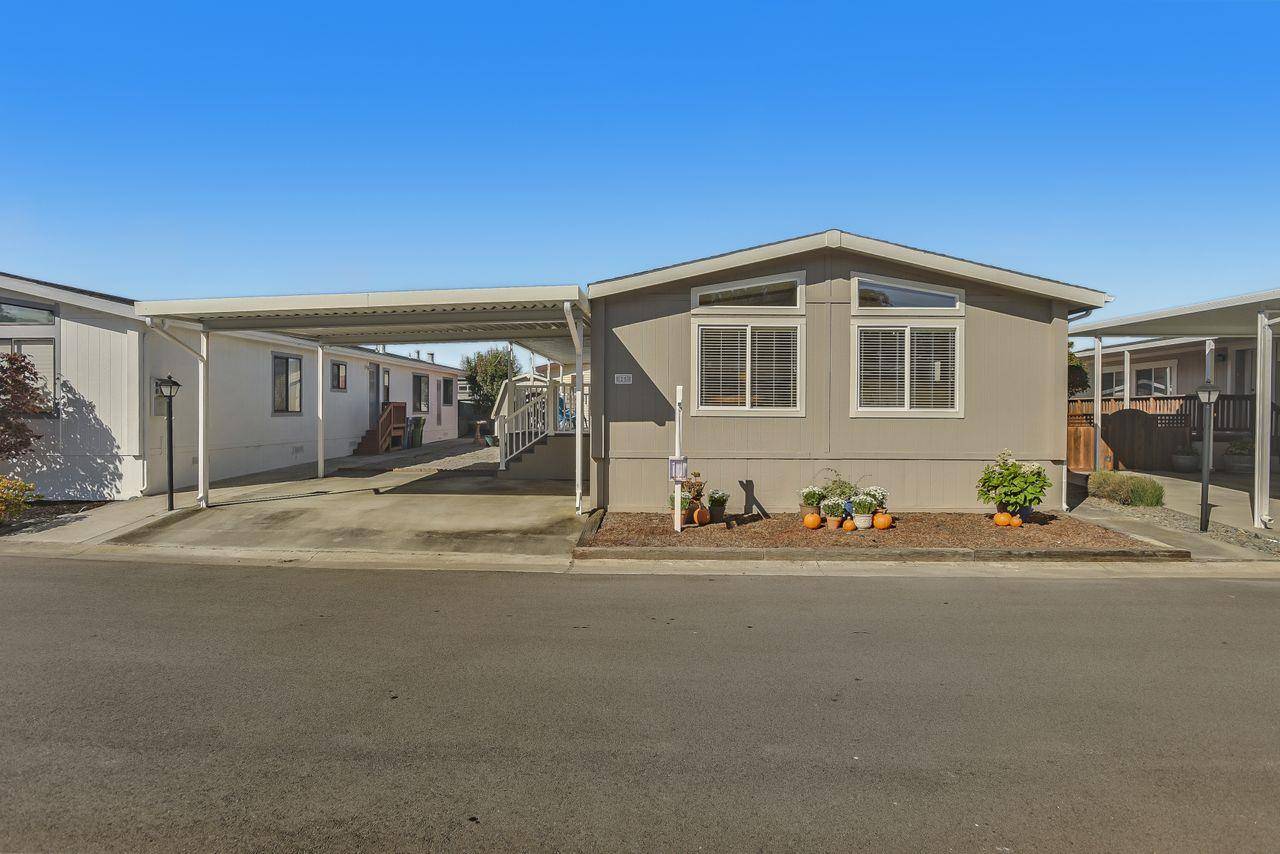 Half Moon Bay, CA 94019,25 Sailfish CT 25