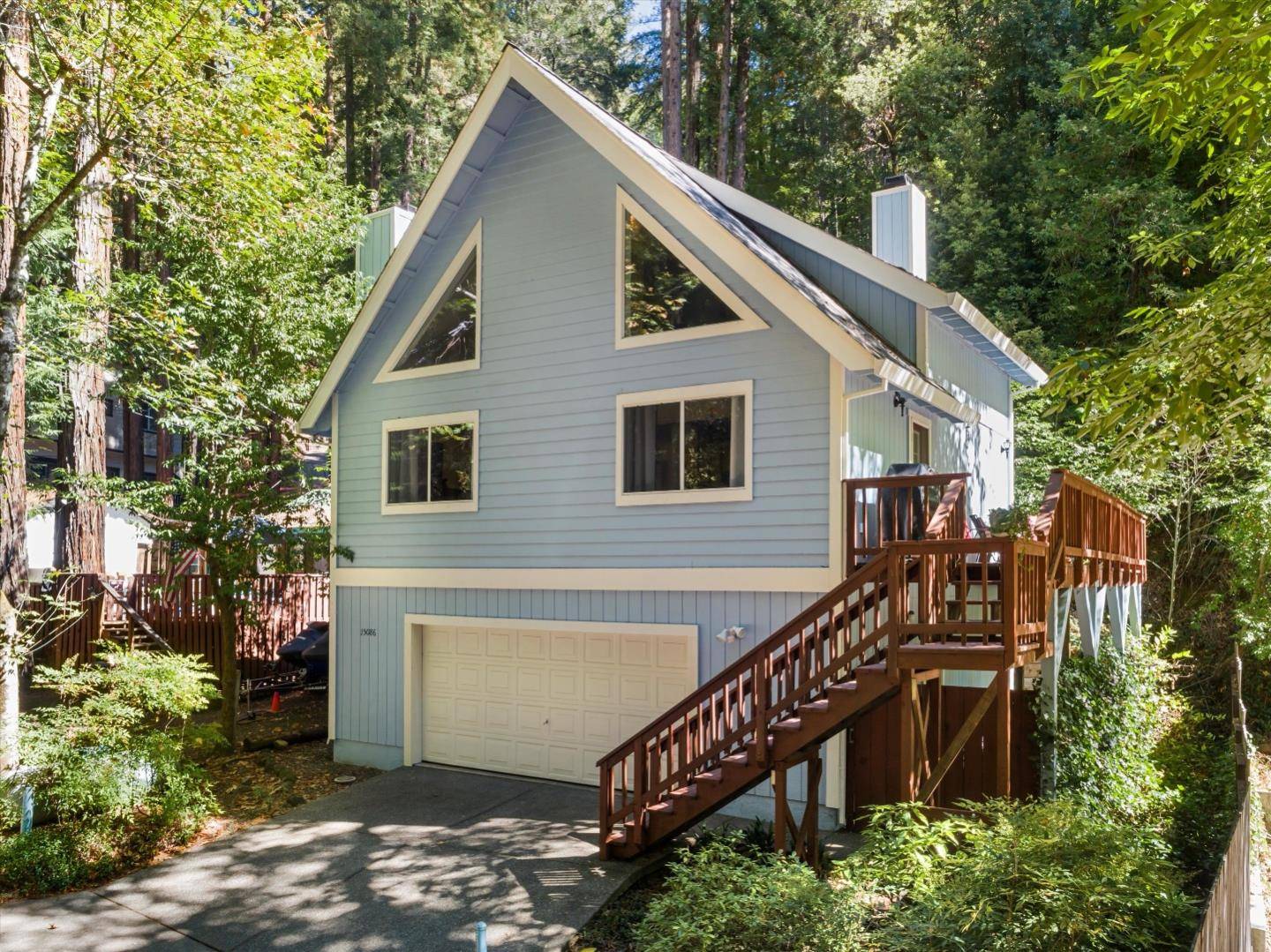 Guerneville, CA 95446,15086 Canyon 2 RD