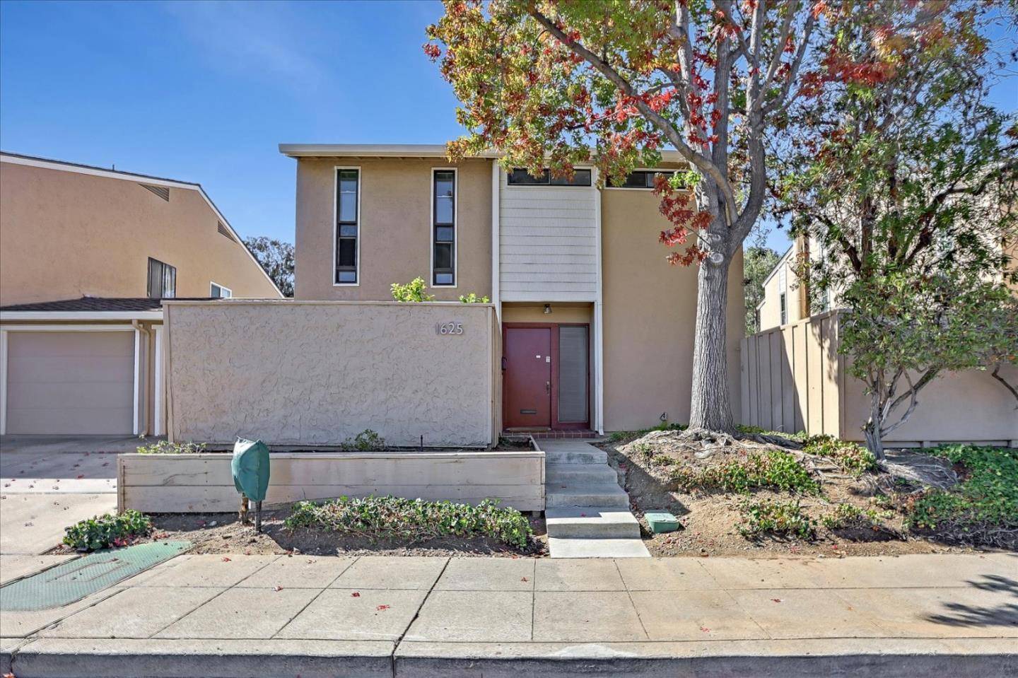 Sunnyvale, CA 94087,1625 Albatross DR