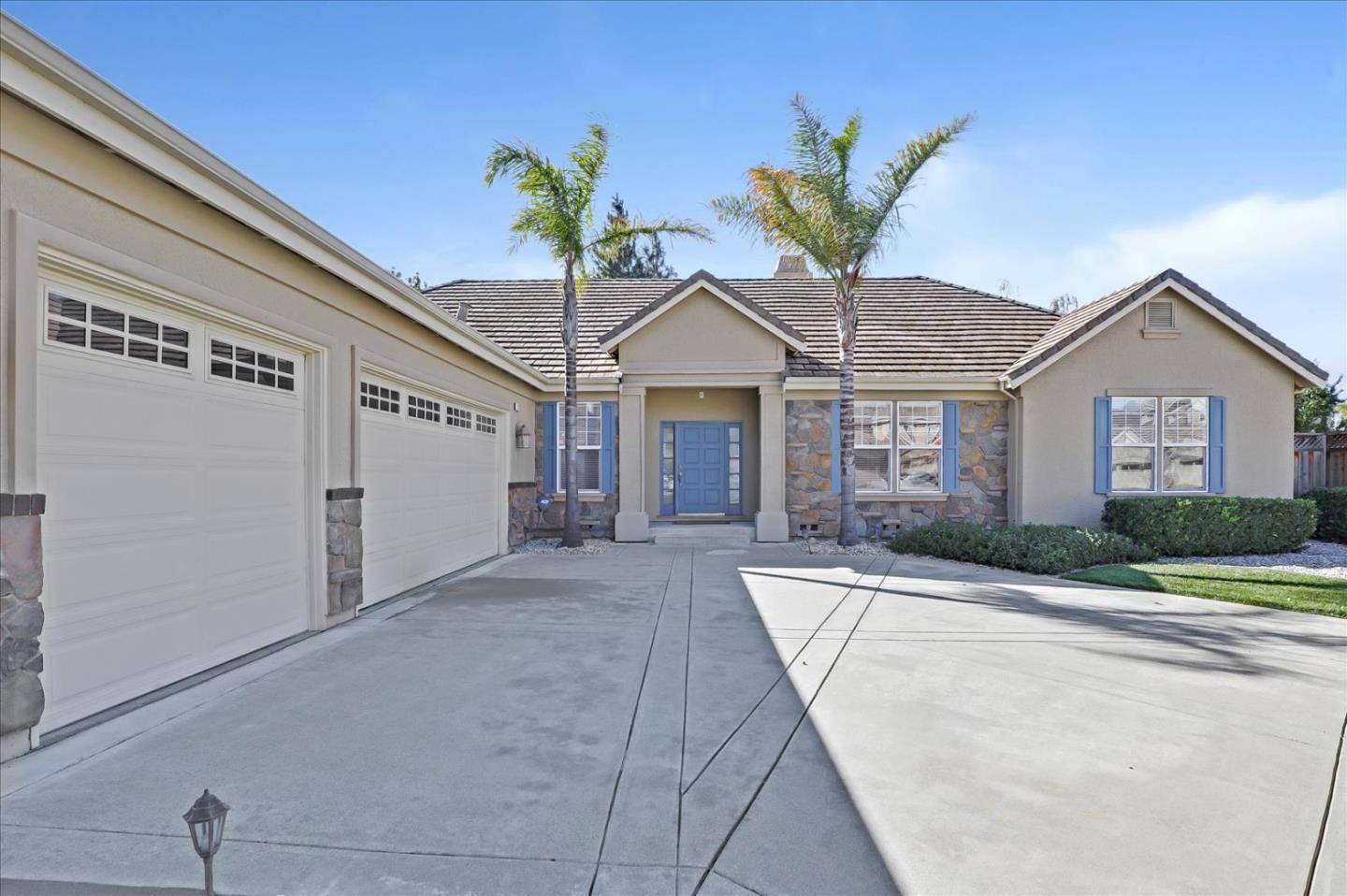 Morgan Hill, CA 95037,17012 Heatherwood WAY