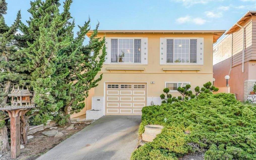 Daly City, CA 94015,82 Clearview DR