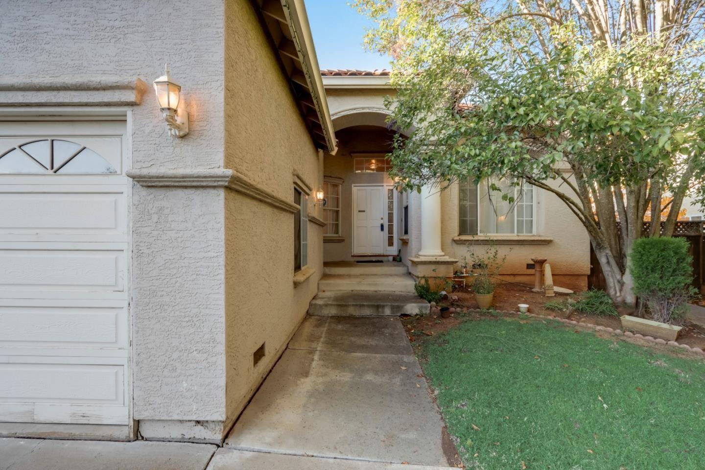 Morgan Hill, CA 95037,321 Wright AVE