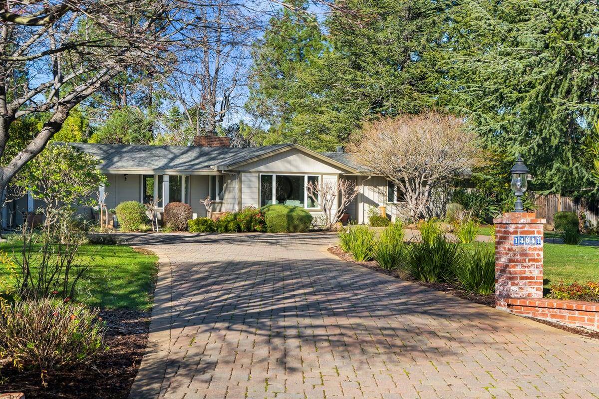 Los Gatos, CA 95032,14841 Clara ST