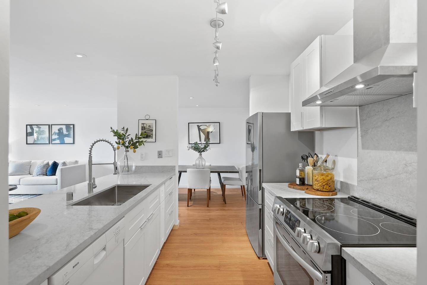 San Carlos, CA 94070,728 Elm ST 307