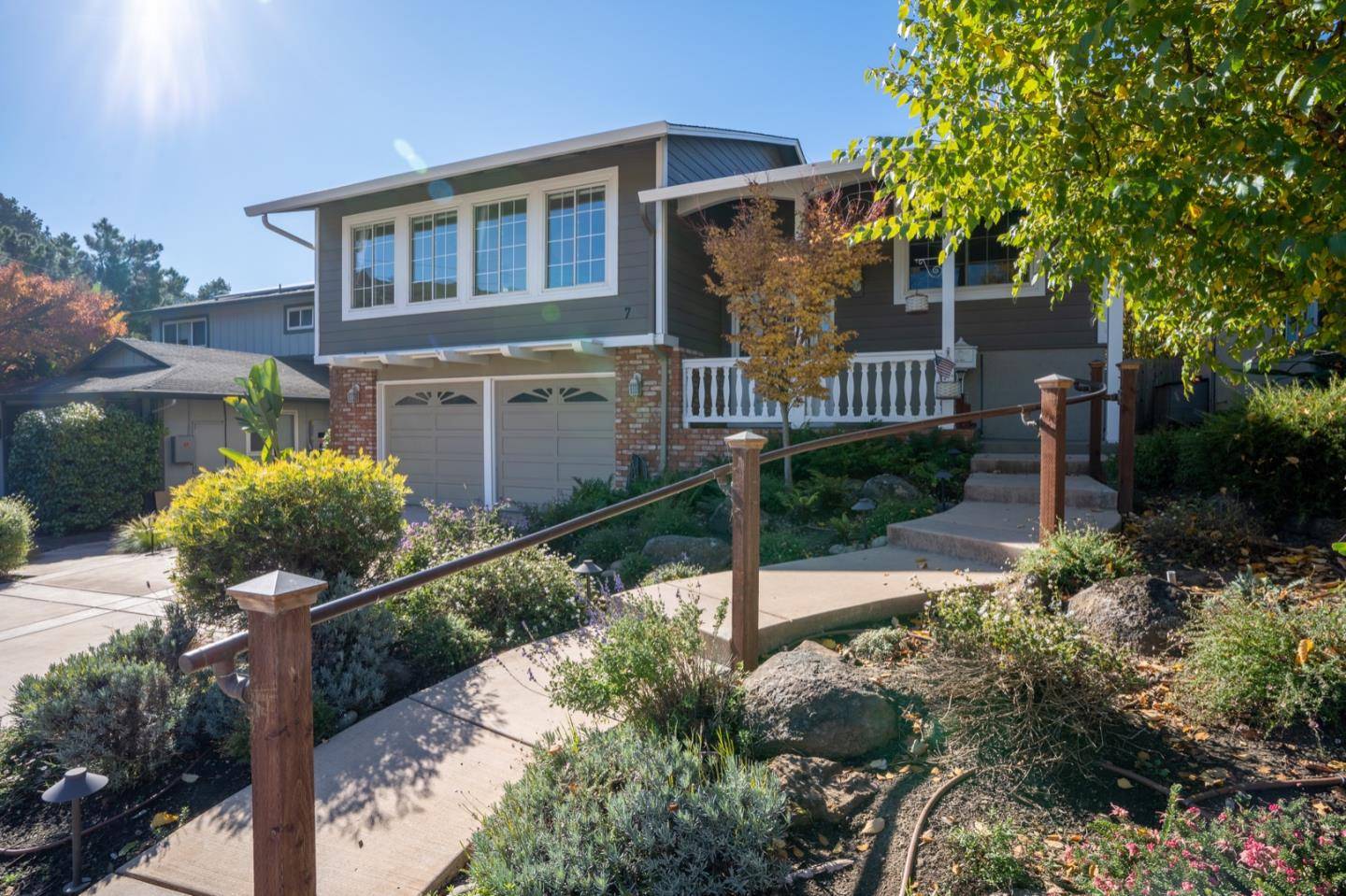 Pacifica, CA 94044,7 Muir WAY