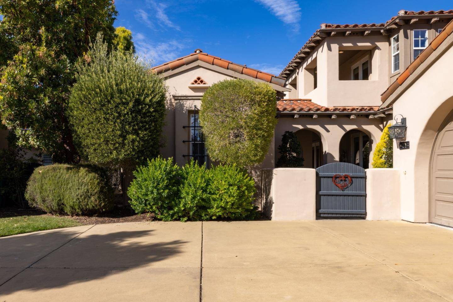 Monterey, CA 93940,208 Mirasol WAY