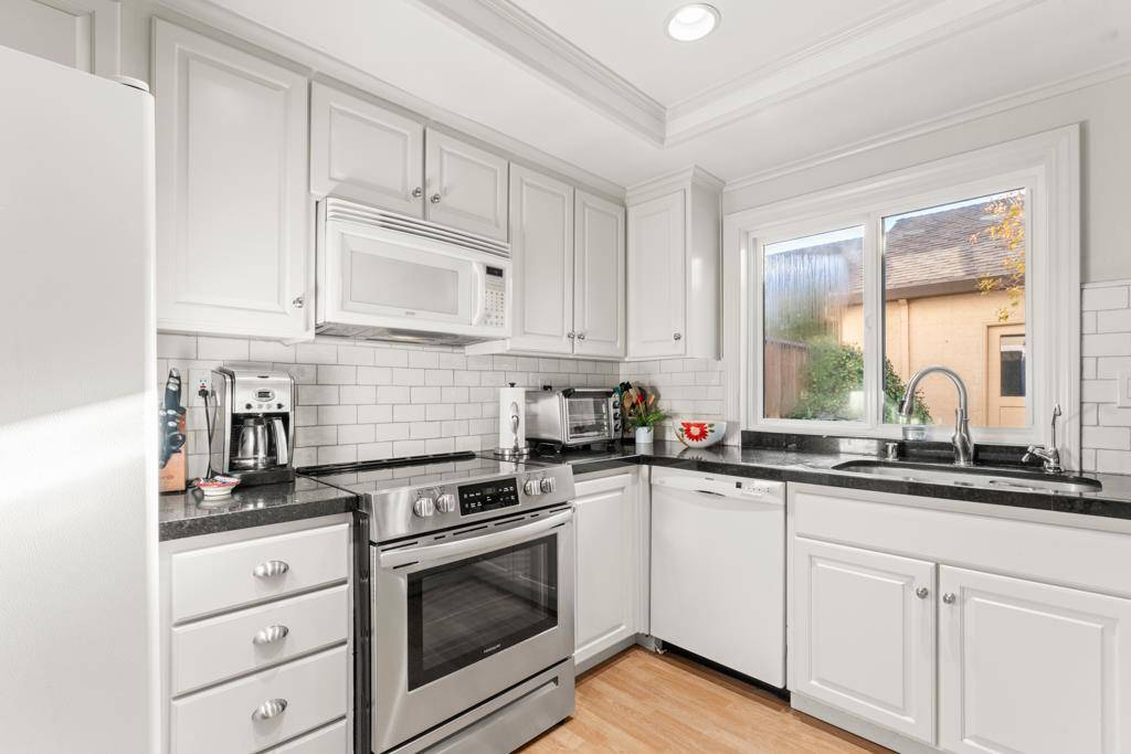 Morgan Hill, CA 95037,15124 Yosemite WAY