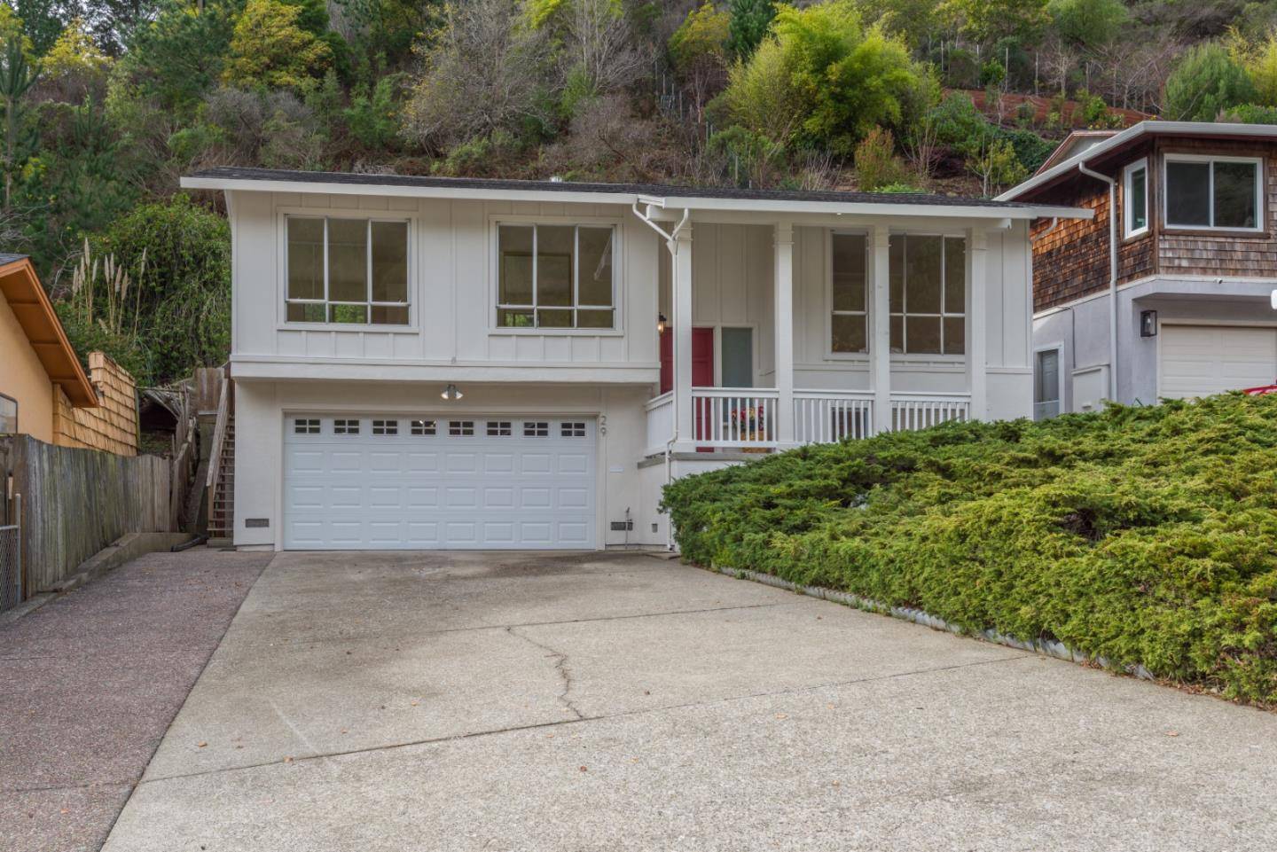 Pacifica, CA 94044,29 Cape Breton CT