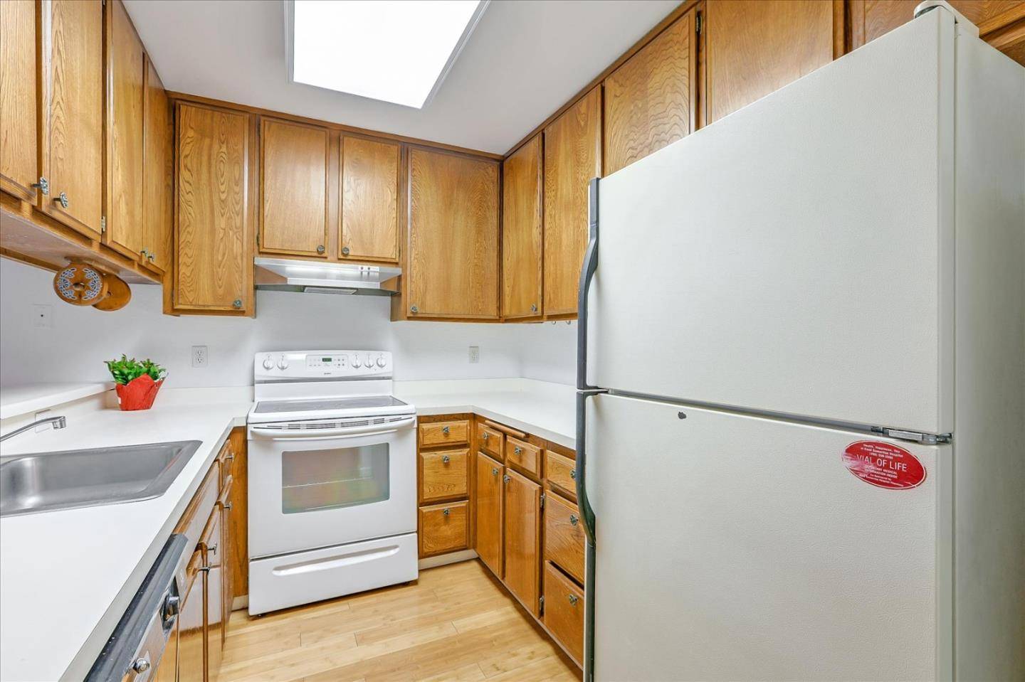 Los Gatos, CA 95032,447 Alberto WAY C126