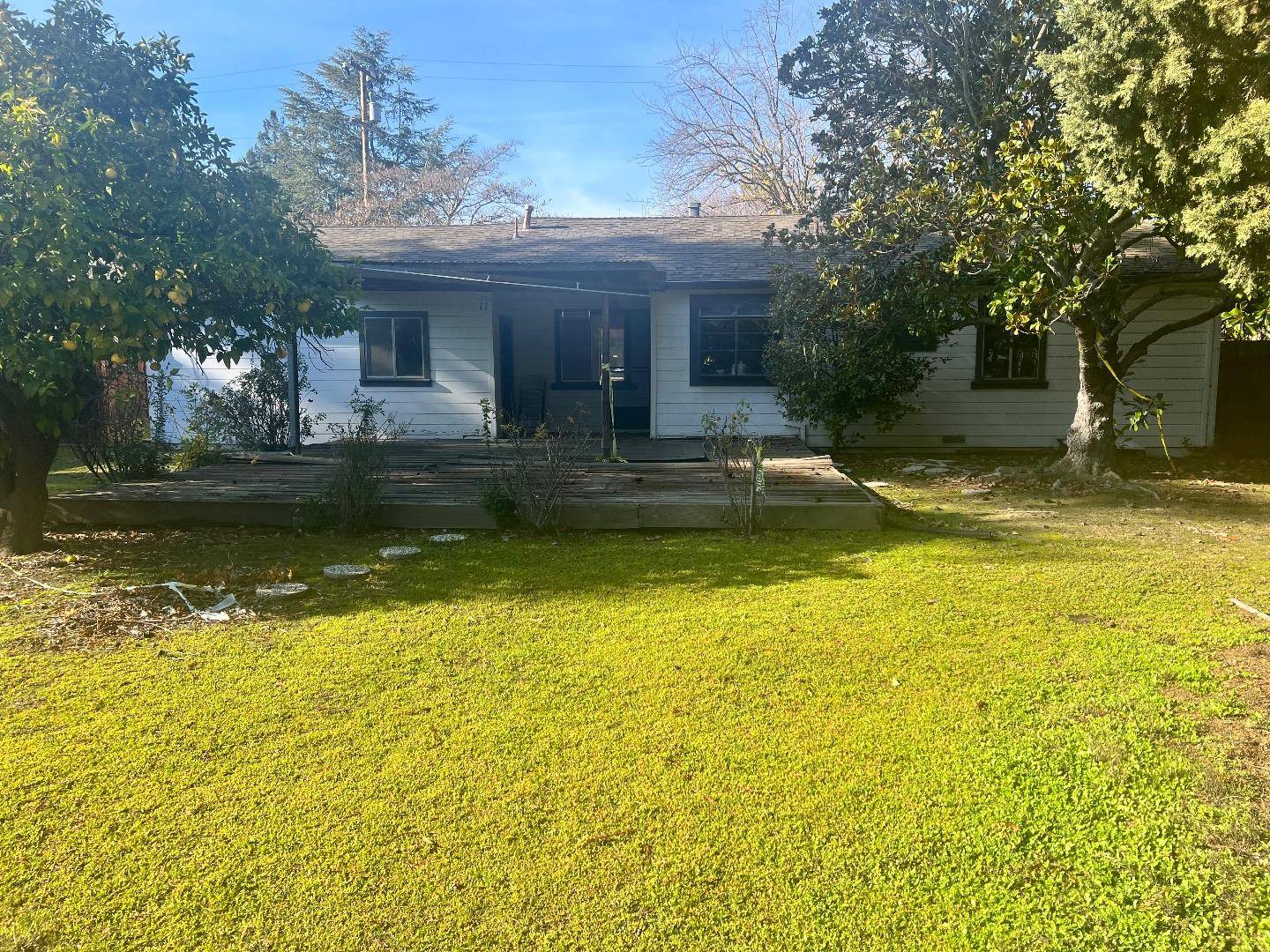 Los Gatos, CA 95032,16346 W La Chiquita AVE