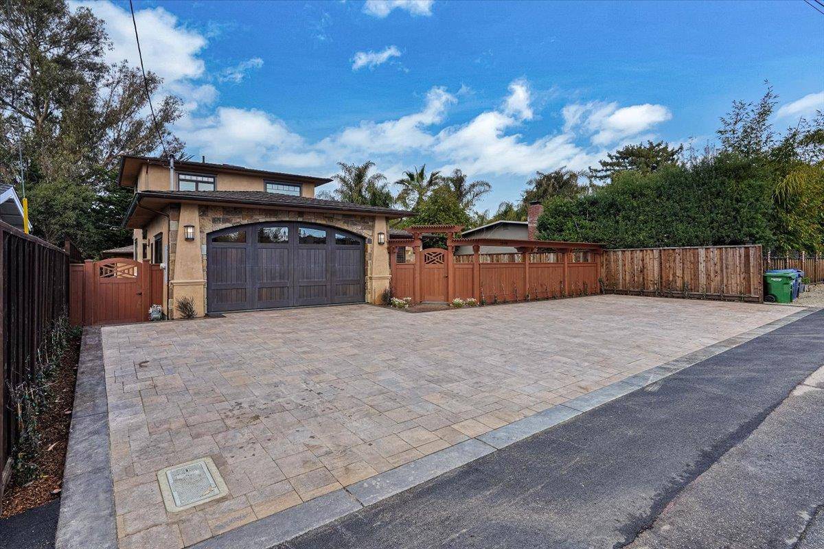 Santa Cruz, CA 95062,1048 Lewis CIR