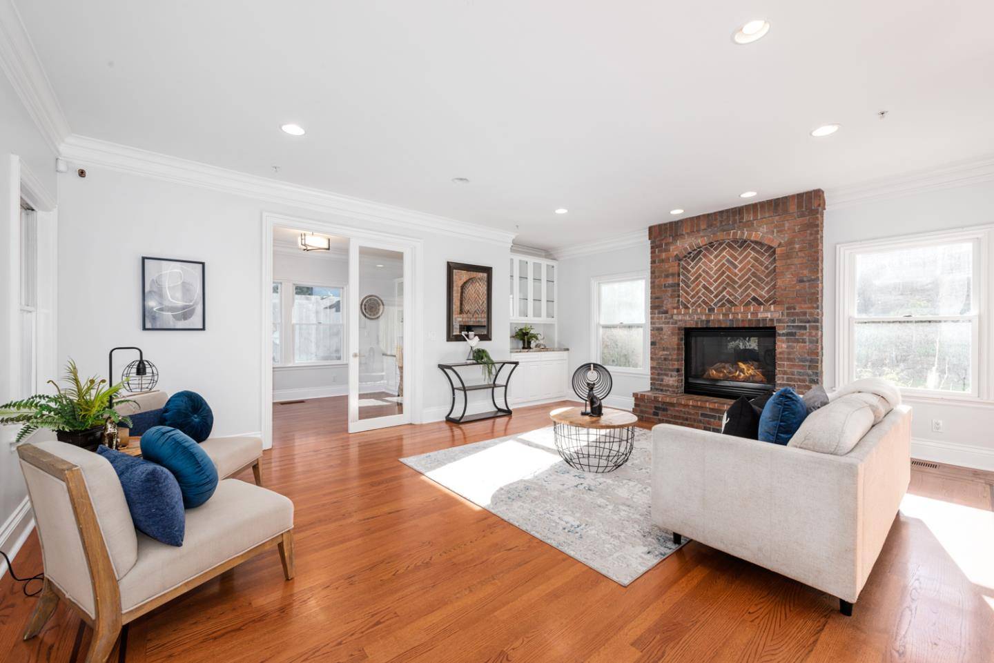 Los Gatos, CA 95032,123 Dover ST