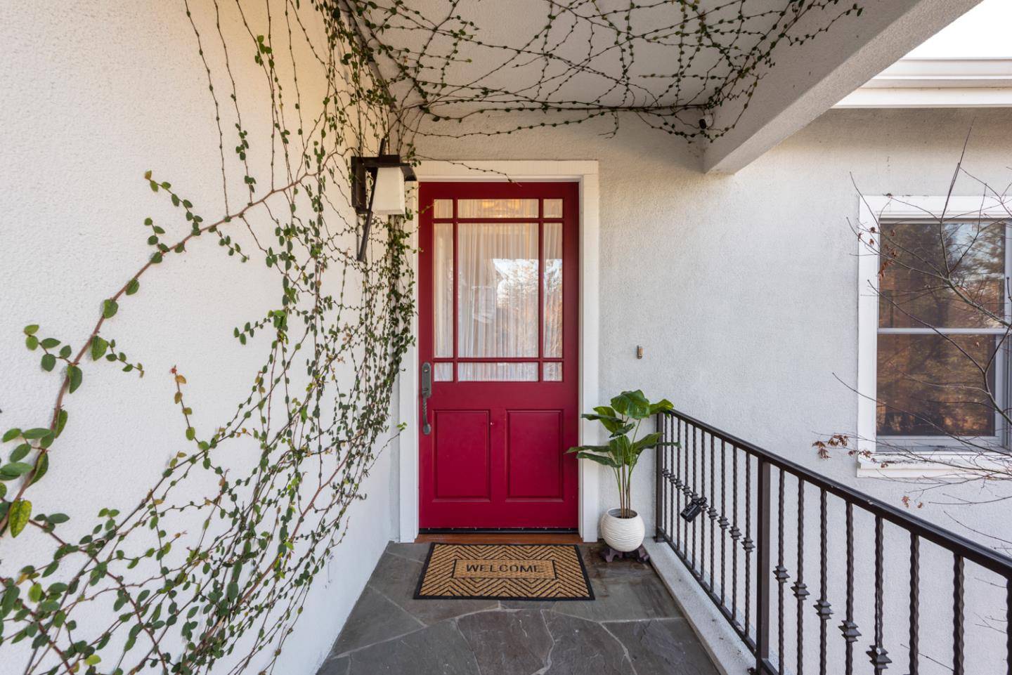 Los Gatos, CA 95032,123 Dover ST