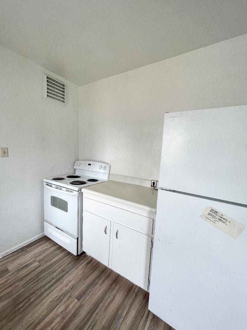 Modesto, CA 95354,306 S Santa Cruz AVE