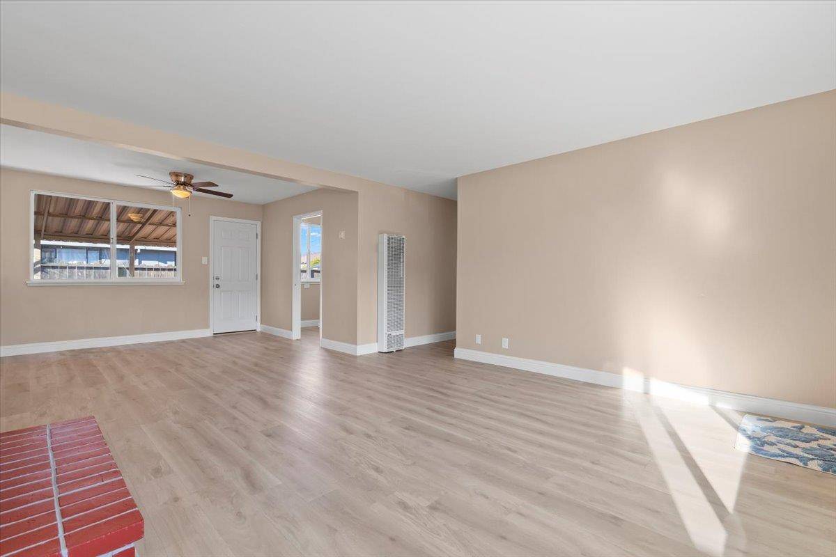 Milpitas, CA 95035,249 Sylvia AVE