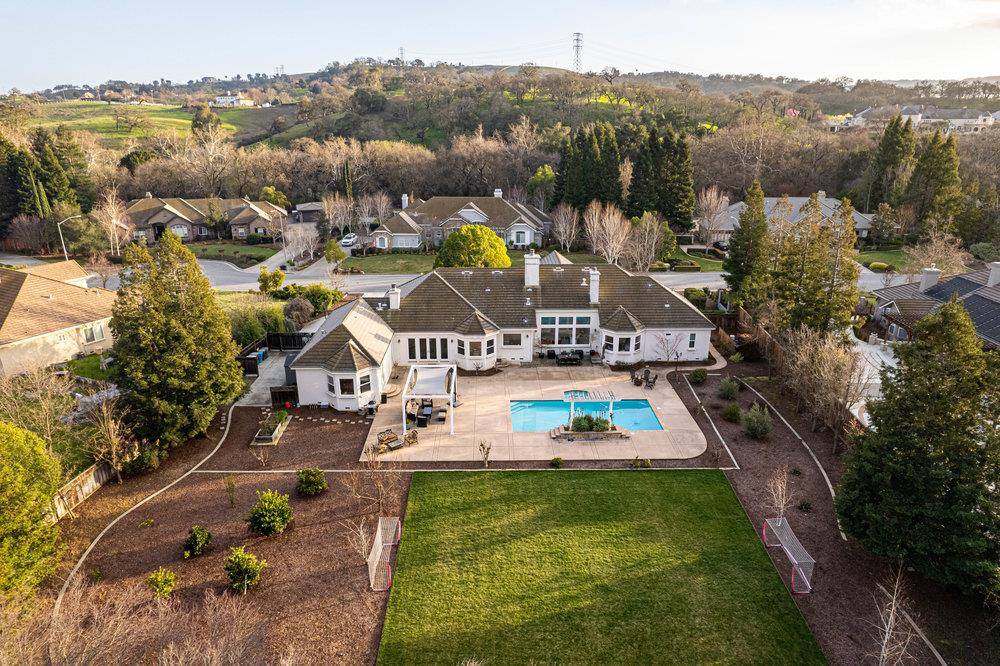 Morgan Hill, CA 95037,14680 Secretariat CT