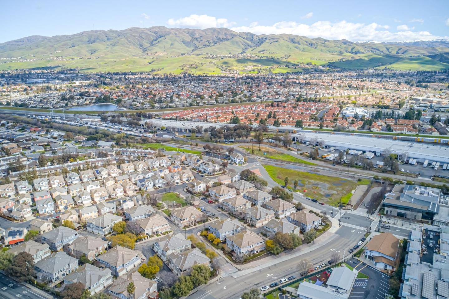 Milpitas, CA 95035,255 Reflections WAY