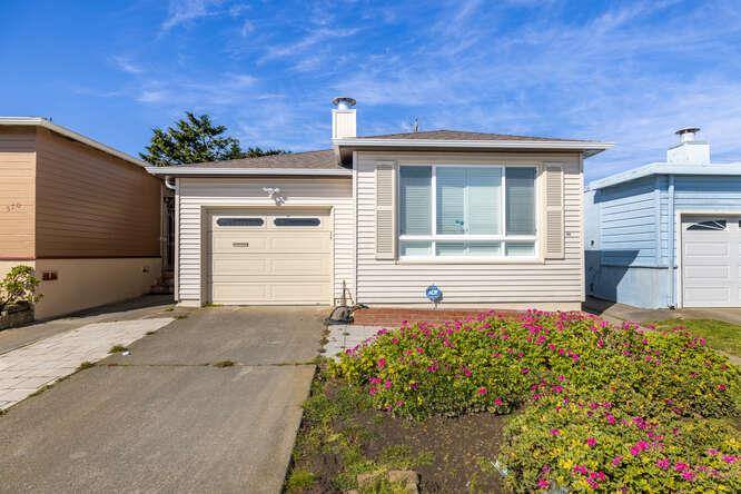 Daly City, CA 94015,566 Skyline DR