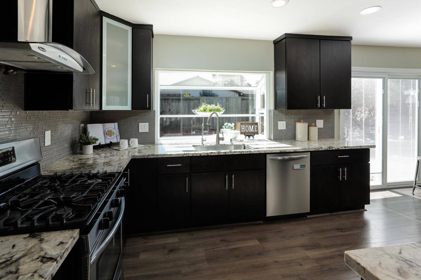 Union City, CA 94587,3174 San Angelo WAY