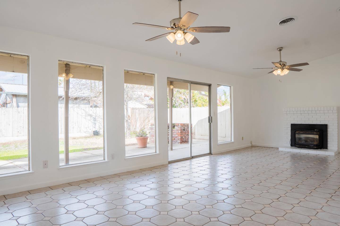 Modesto, CA 95358,2413 Sussex AVE