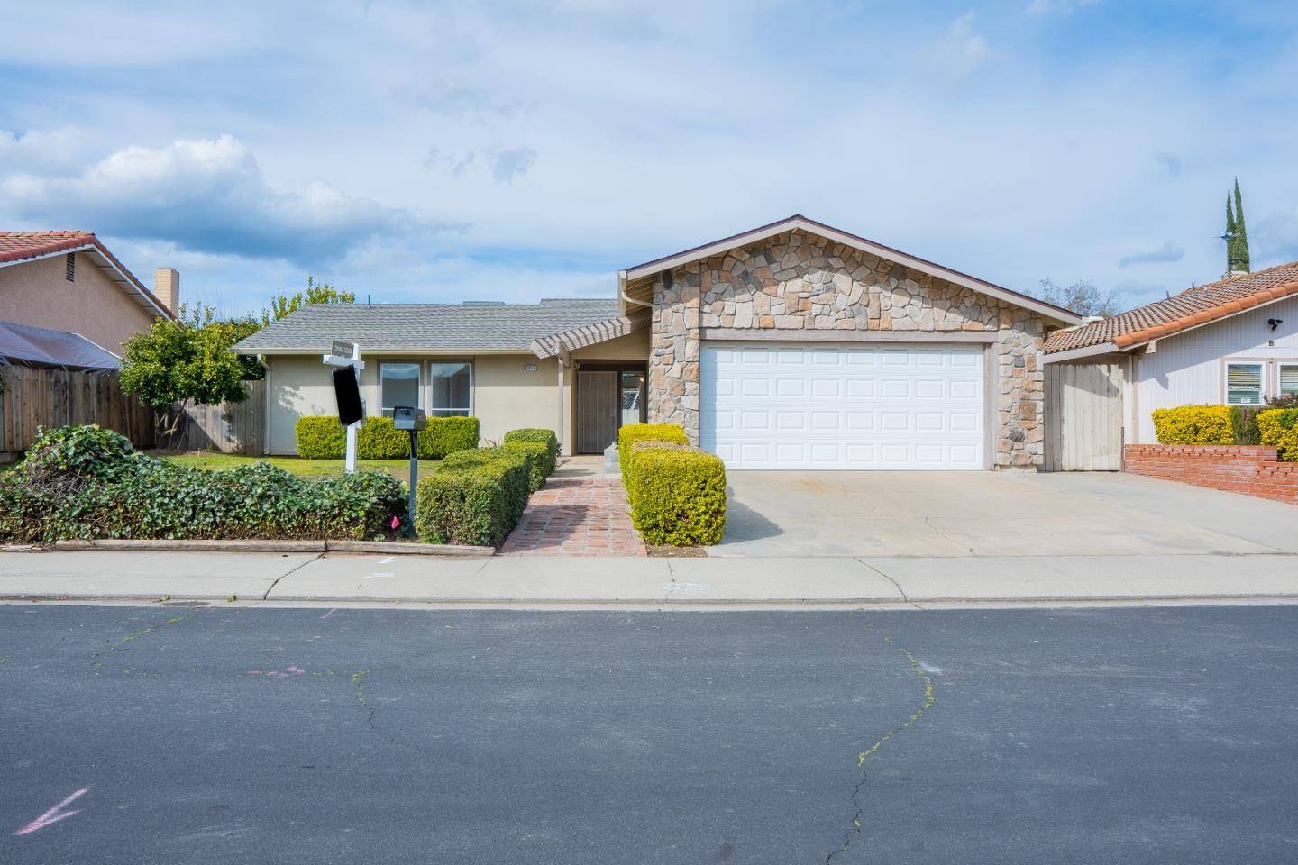 Modesto, CA 95358,2413 Sussex AVE