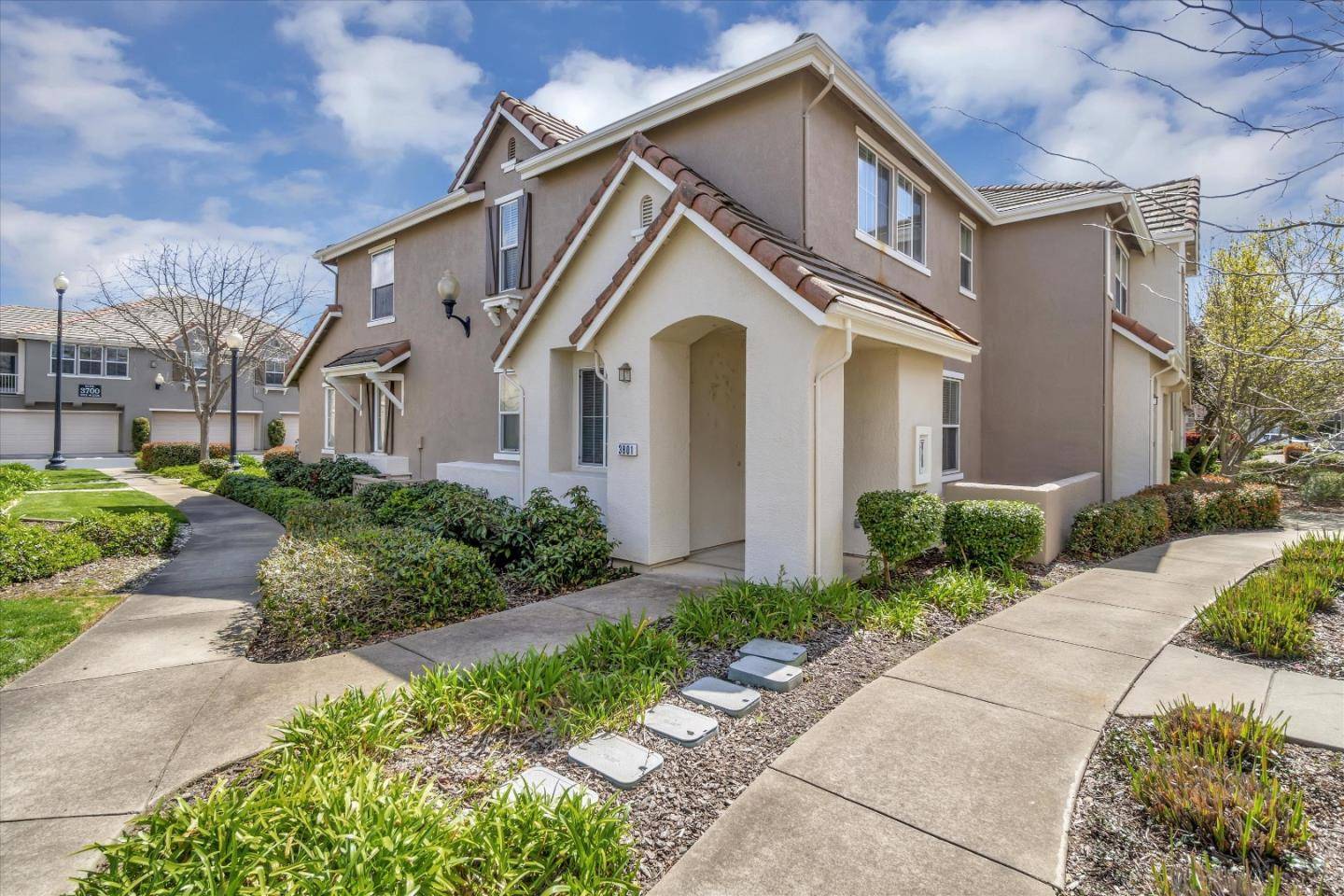 Folsom, CA 95630,3801 Esplanade CIR