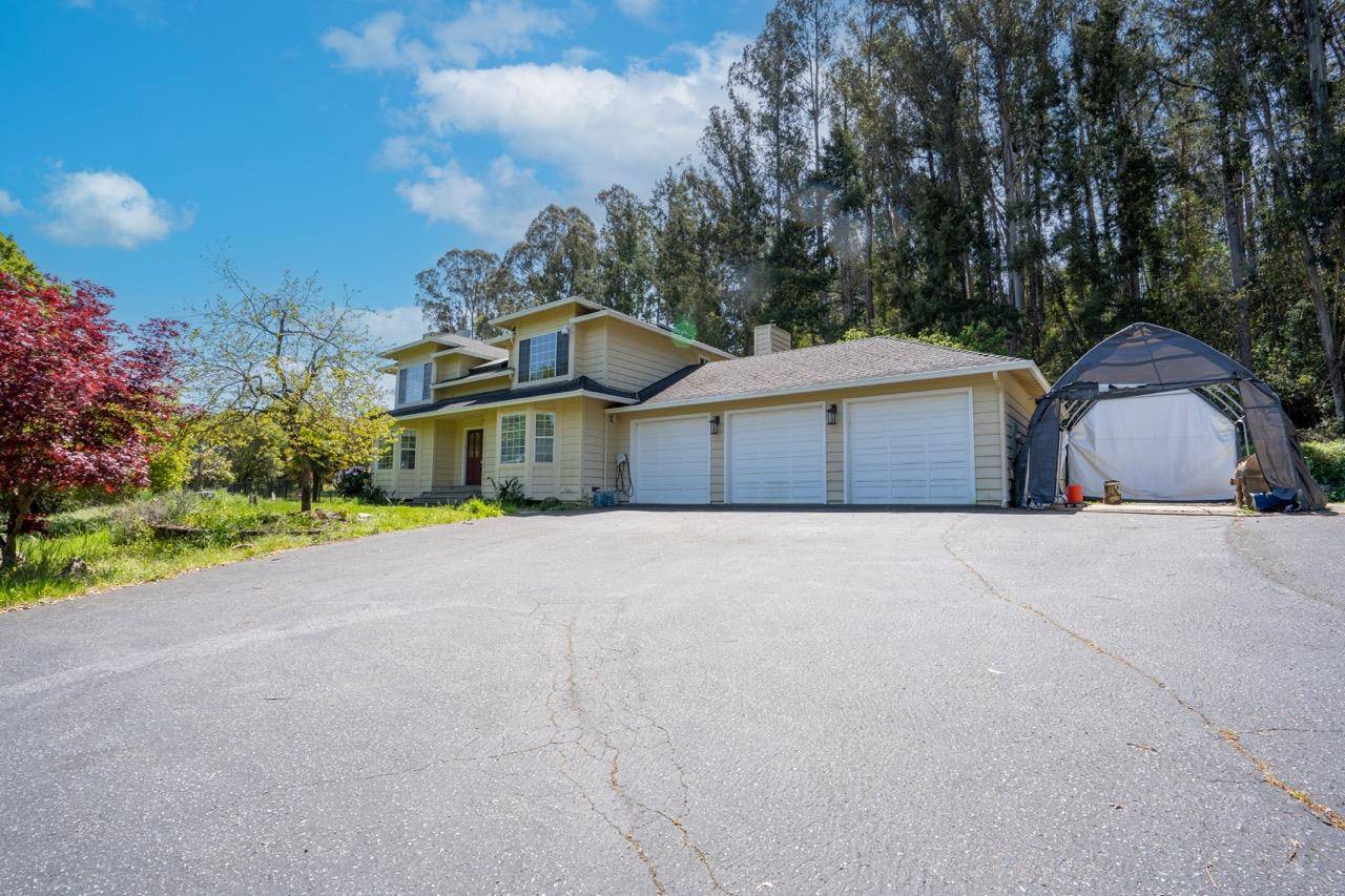 Watsonville, CA 95076,255 Windsong WAY